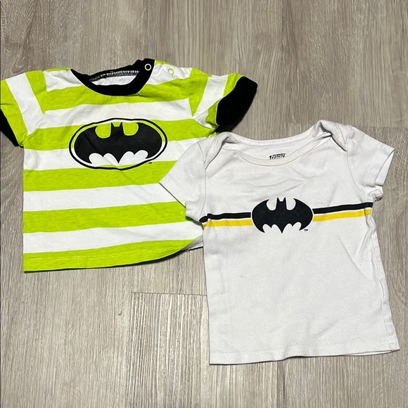 2/$20 Batman Logo Baby T-Shirts Set 6-9M - Picture 1 of 1